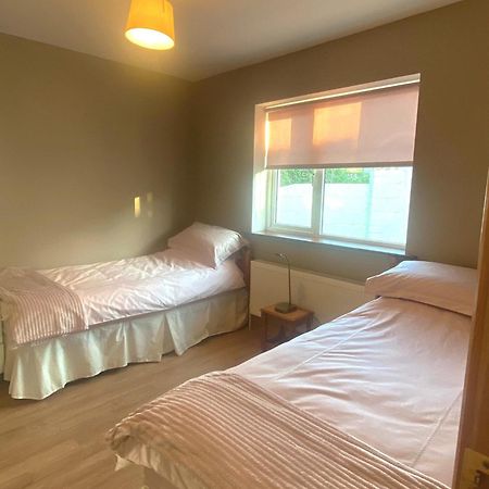 Kilmore Beach Apartment Тралі Екстер'єр фото