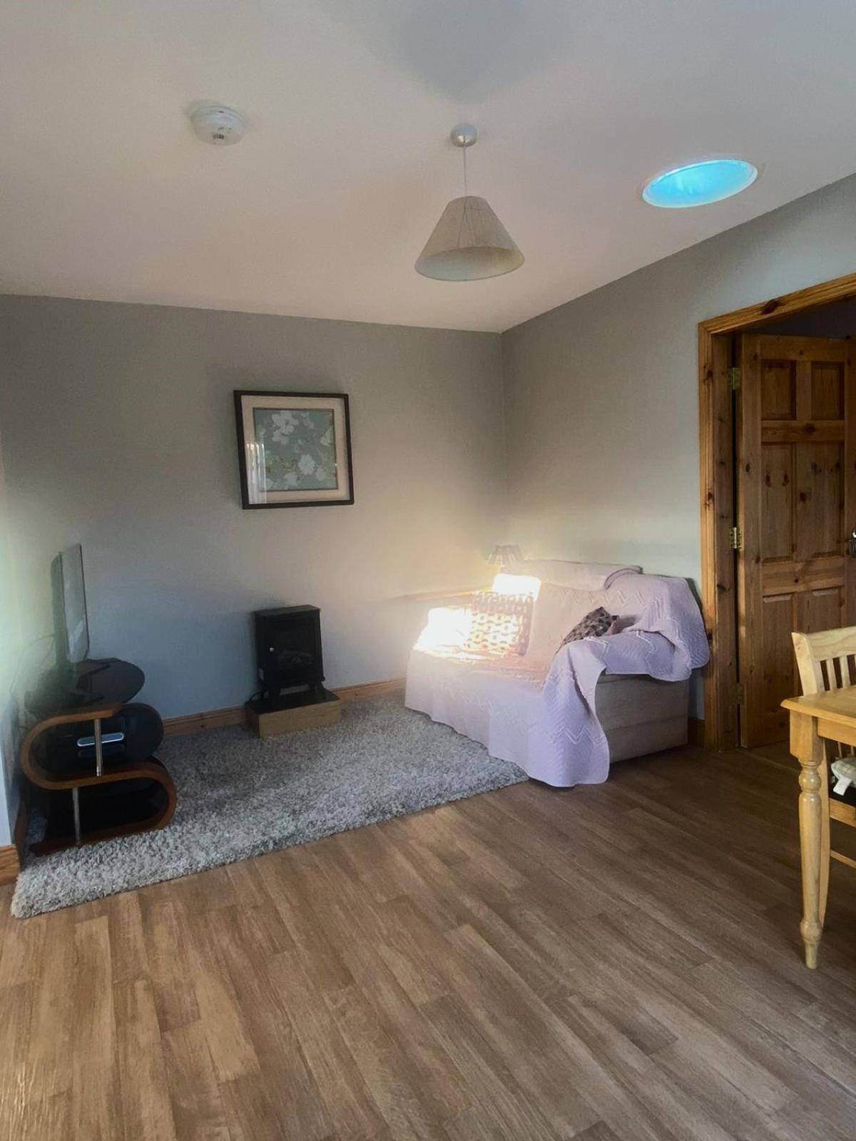 Kilmore Beach Apartment Тралі Екстер'єр фото